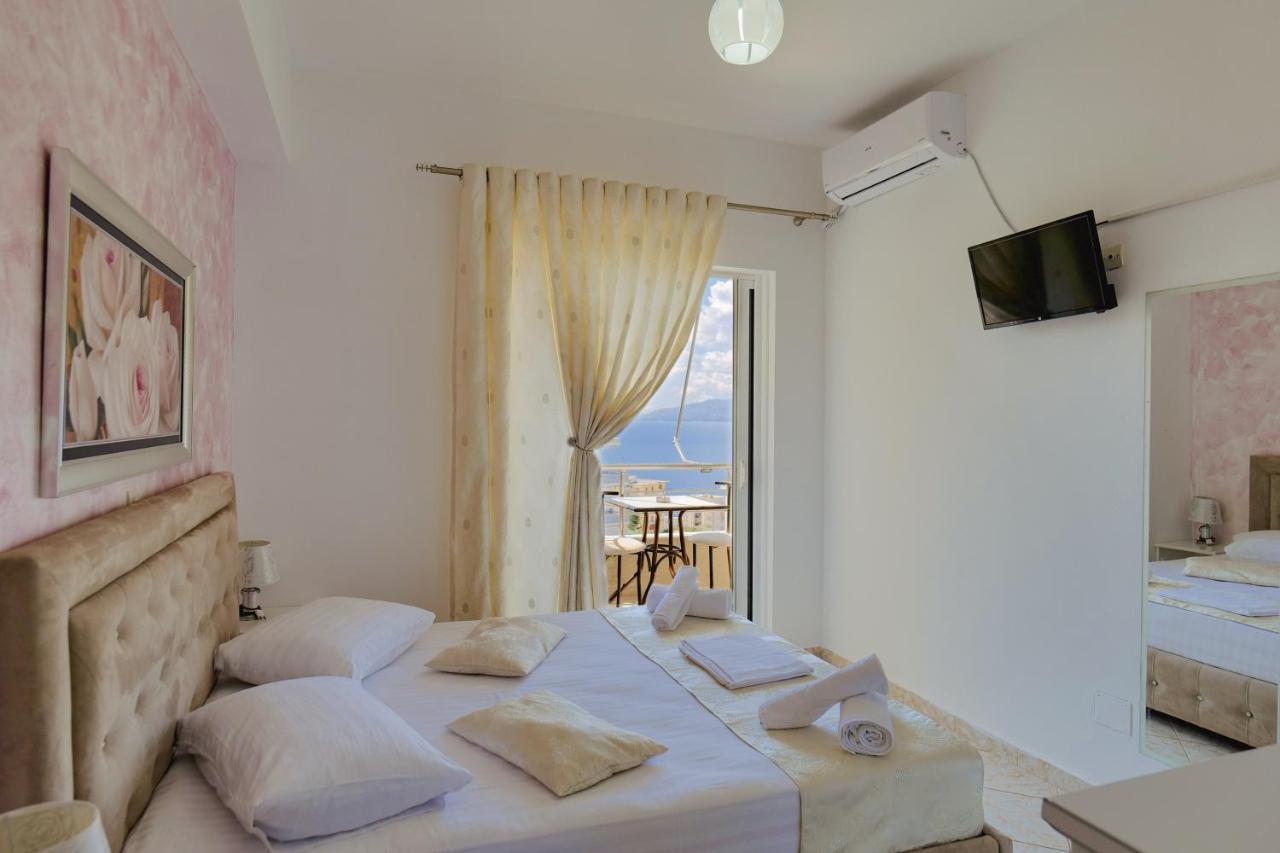 סרנדה Eleni Guest House מראה חיצוני תמונה