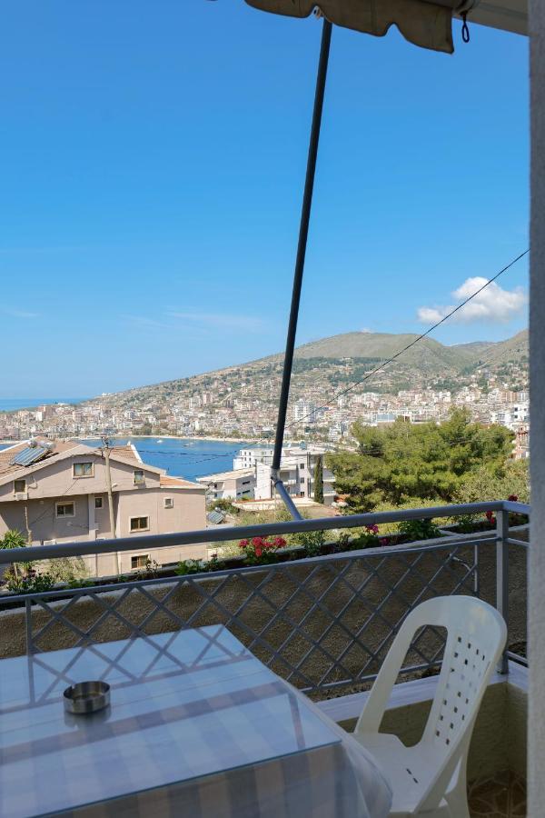 סרנדה Eleni Guest House מראה חיצוני תמונה