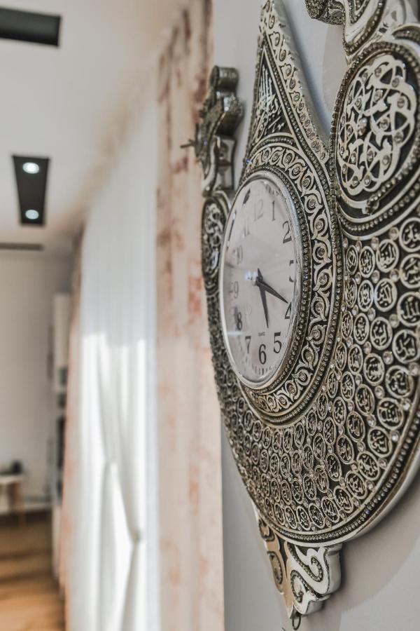סרנדה Eleni Guest House מראה חיצוני תמונה