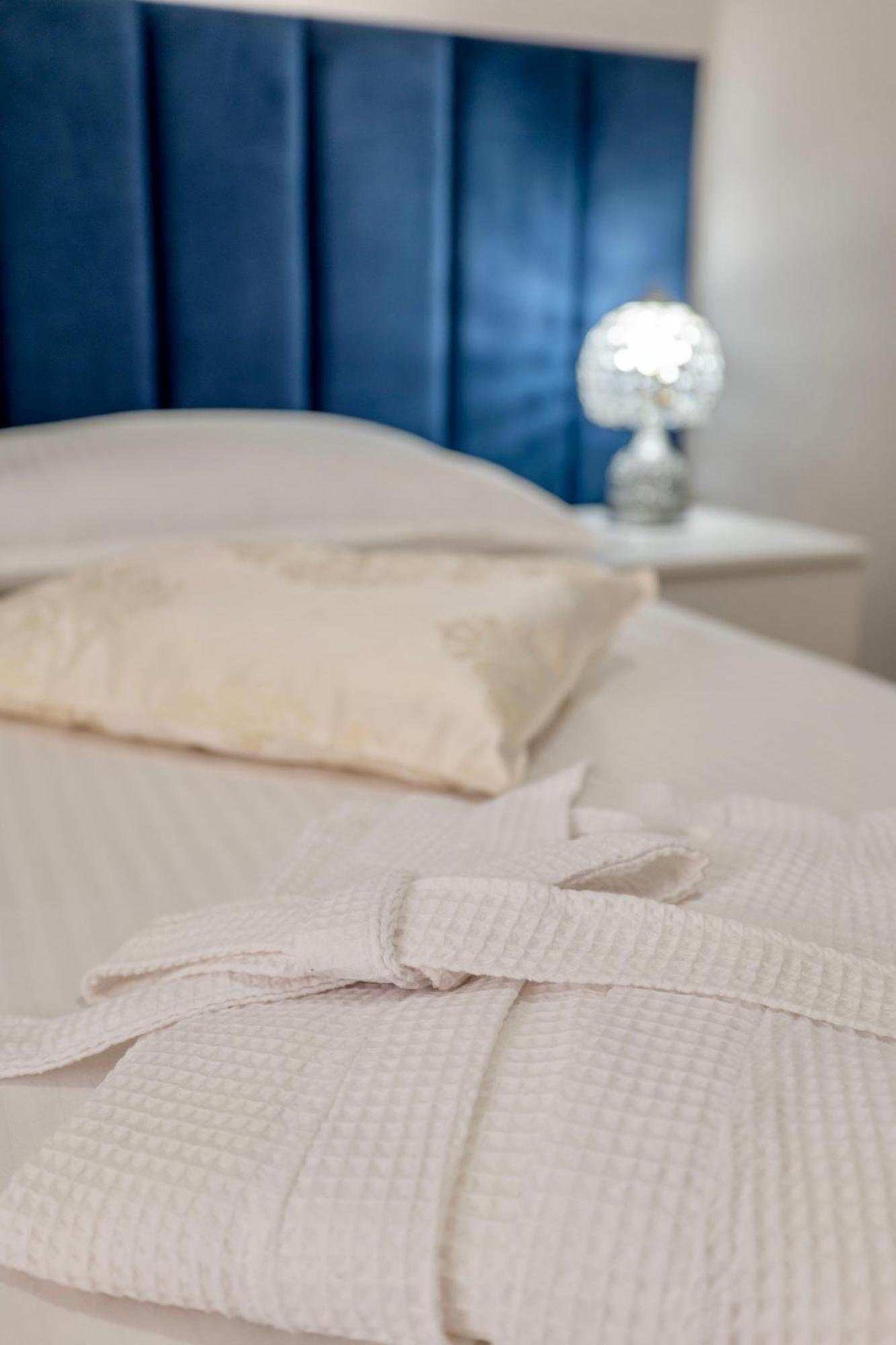 סרנדה Eleni Guest House מראה חיצוני תמונה