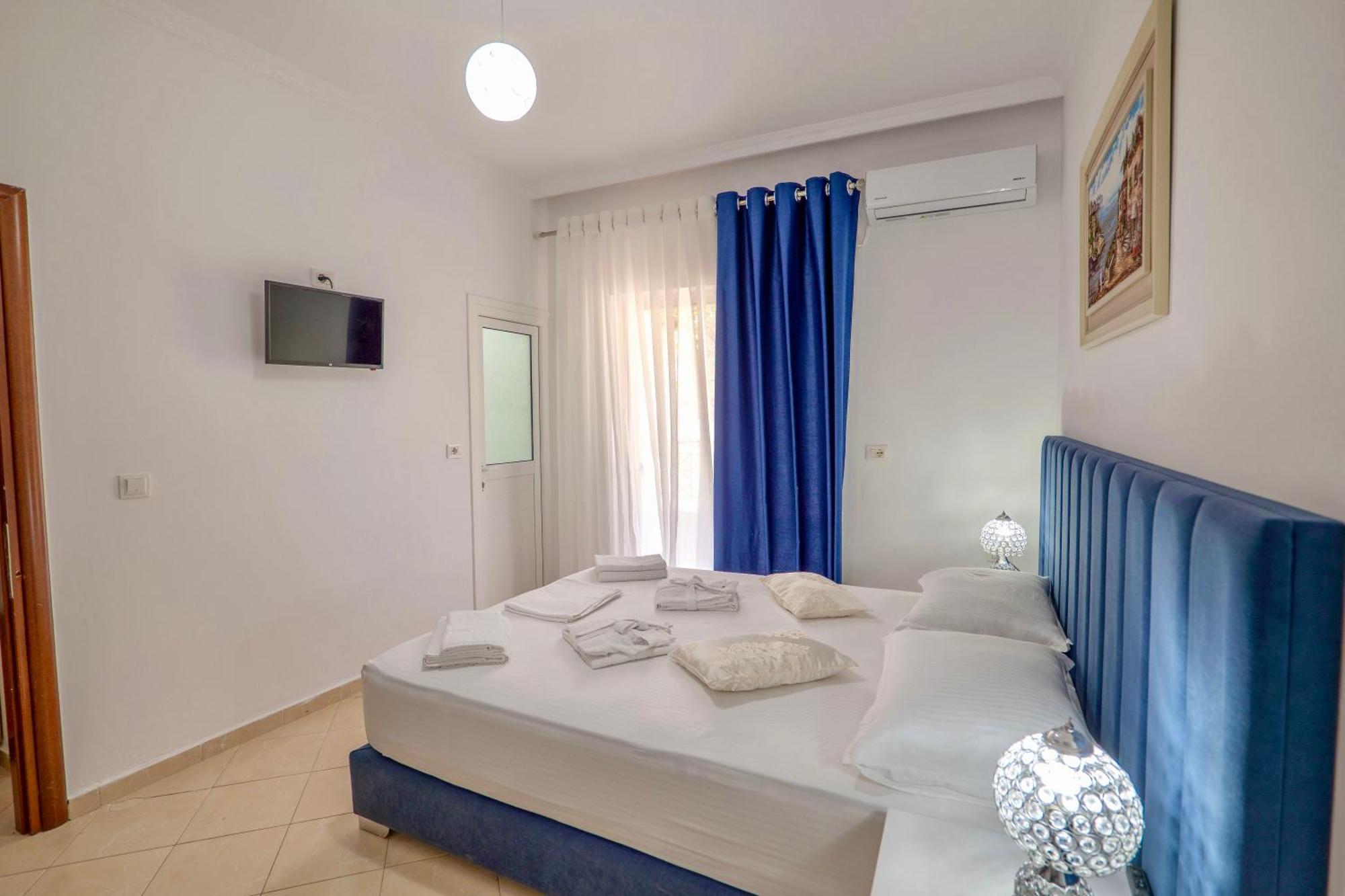 סרנדה Eleni Guest House מראה חיצוני תמונה